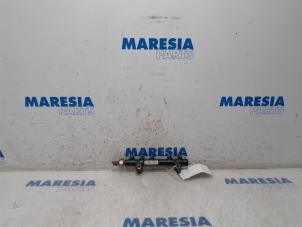 Gebruikte Common rail (Injectie) Citroen C4 Cactus (0B/0P) 1.6 Blue Hdi 100 Prijs € 35,00 Margeregeling aangeboden door Maresia Parts