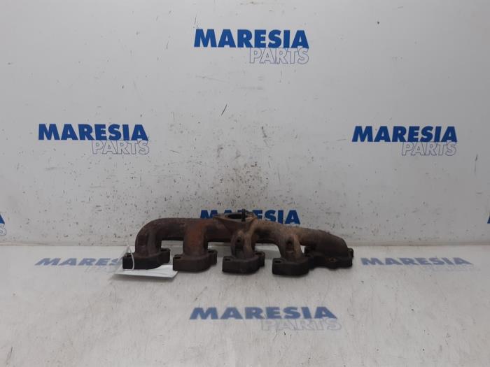 Gebruikte Spruitstuk Uitlaat Peugeot Boxer (U9) 2.2 HDi 110 Euro 5 Prijs € 127,05 Inclusief btw aangeboden door Maresia Parts