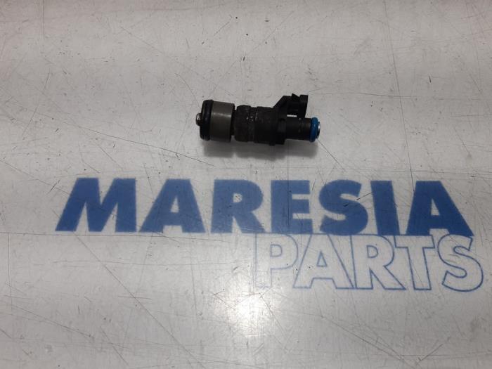 FIAT Croma 194 (2005-2011) Fuel Injector 12564446 25171548