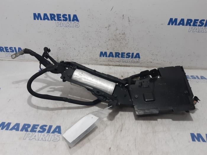 Start/Stop computer van een Peugeot 2008 (CU) 1.6 e-HDi FAP 2015