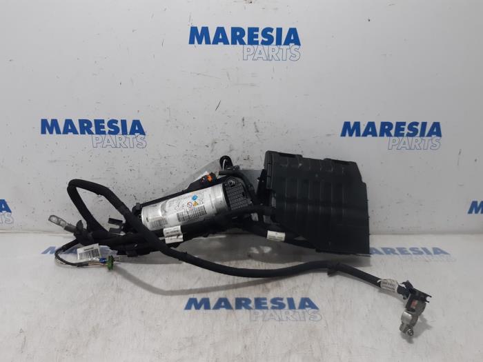 Start/Stop computer van een Peugeot 2008 (CU) 1.6 e-HDi FAP 2015