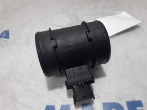 Luchthoeveelheidsmeter van een Opel Combo 1.3 CDTI 16V ecoFlex 2015