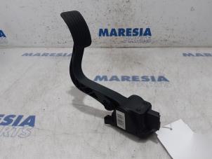 Gebruikte Gaspedaalpositie Sensor Peugeot 5008 I (0A/0E) 1.6 VTI 16V Prijs € 65,00 Margeregeling aangeboden door Maresia Parts