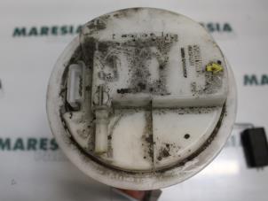 Gebruikte Tank element Pomp Peugeot 206 (2A/C/H/J/S) 1.4 XR,XS,XT,Gentry Prijs € 20,00 Margeregeling aangeboden door Maresia Parts