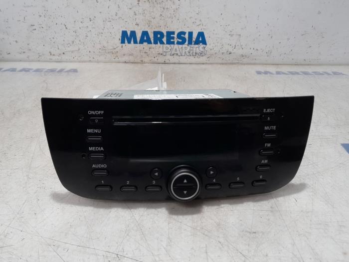 FIAT Punto 3 generation (2005-2020) Music Player Without GPS 7355978790 19440762