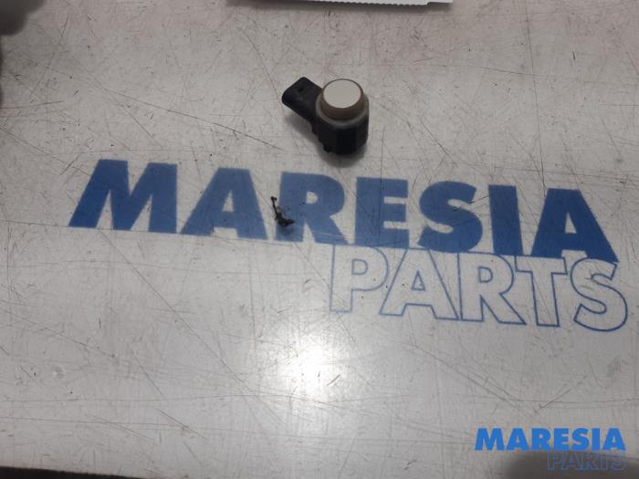 Gebruikte PDC Sensor Alfa Romeo MiTo (955) 1.4 Turbo Multi Air 16V Prijs € 19,50 Margeregeling aangeboden door Maresia Parts