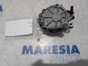 Gebruikte Vacuumpomp (Diesel) Citroen C4 Picasso (3D/3E) 1.6 BlueHDI 115 Prijs € 35,00 Margeregeling aangeboden door Maresia Parts