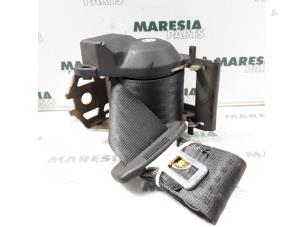 Gebruikte Veiligheidsgordel rechts-achter Lancia Kappa 2.0 20V LE,LS Prijs € 90,00 Margeregeling aangeboden door Maresia Parts