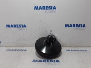 Gebruikte Rembooster Alfa Romeo MiTo (955) 1.4 Turbo Multi Air 16V Prijs € 40,00 Margeregeling aangeboden door Maresia Parts