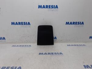 Gebruikte Dashboardkastje Citroen Jumper (U9) 2.0 BlueHDi 130 Prijs € 60,50 Inclusief btw aangeboden door Maresia Parts