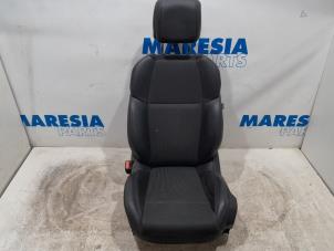 Gebruikte Voorstoel links Peugeot 508 SW (8E/8U) 1.6 e-HDi 16V Prijs € 157,50 Margeregeling aangeboden door Maresia Parts