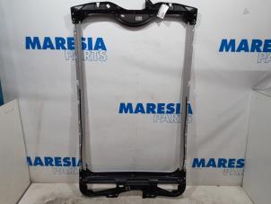 Gebruikte Hemelbekleding Peugeot 508 SW (8E/8U) 1.6 e-HDi 16V Prijs € 105,00 Margeregeling aangeboden door Maresia Parts