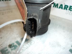 Gebruikte Luchthoeveelheidsmeter Fiat Panda (169) 1.3 JTD 16V Multijet Prijs € 35,00 Margeregeling aangeboden door Maresia Parts