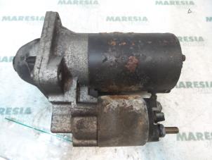 Gebruikte Startmotor Fiat Stilo (192A/B) 1.6 16V 3-Drs. Prijs € 50,00 Margeregeling aangeboden door Maresia Parts
