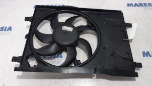 Gebruikte Koelvin Motor Fiat Punto Evo (199) 1.4 Prijs € 39,95 Margeregeling aangeboden door Maresia Parts