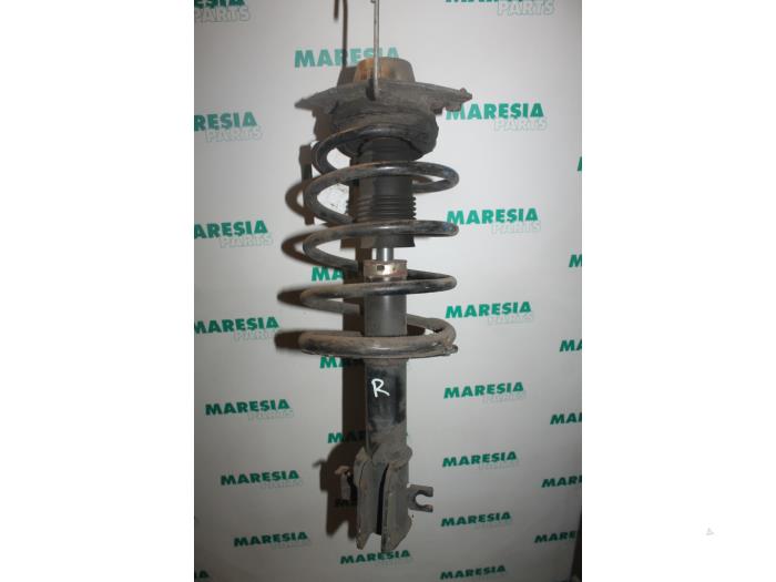 ALFA ROMEO 146 930 (1994-2001) Front Right Shock Absorber 60620559 19430005
