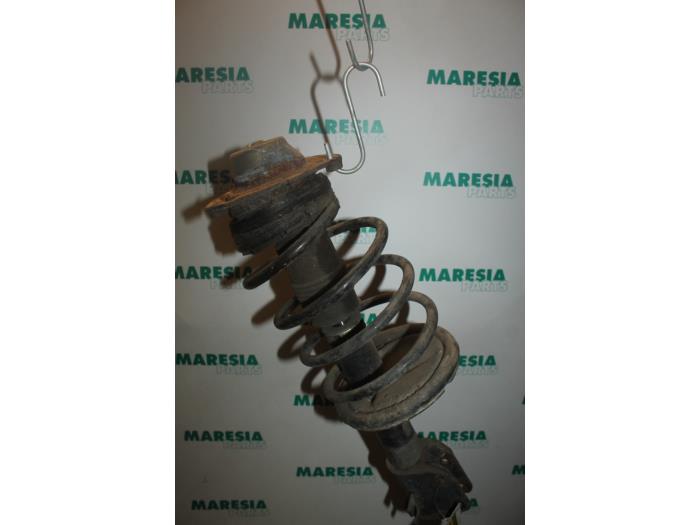 ALFA ROMEO 146 930 (1994-2001) Front Right Shock Absorber 60620559 19430308