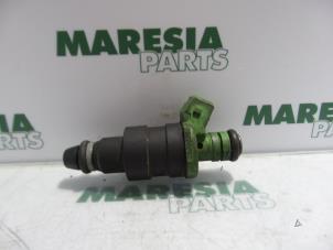 Gebruikte Injector (benzine injectie) Fiat Coupé 2.0 16V Prijs € 50,00 Margeregeling aangeboden door Maresia Parts