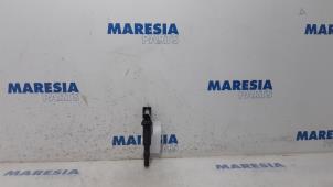 Gebruikte Pen Bobine Peugeot 207/207+ (WA/WC/WM) 1.6 16V GT THP Prijs € 9,99 Margeregeling aangeboden door Maresia Parts