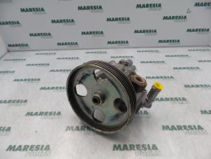 Gebruikte Stuurpomp Peugeot 607 (9D/U) 2.2 16V Prijs € 75,00 Margeregeling aangeboden door Maresia Parts