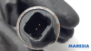 Nokkenas Sensor van een Peugeot 3008 I (0U/HU) 1.6 VTI 16V 2009
