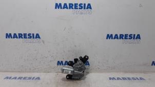 Gebruikte Motor Ruitenwisser achter Renault Zoé (AG) 65kW Prijs € 75,00 Margeregeling aangeboden door Maresia Parts
