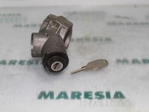Gebruikte Kontaktslot + Sleutel Fiat Cinquecento Prijs € 25,00 Margeregeling aangeboden door Maresia Parts