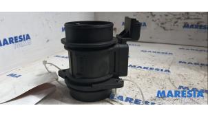 Gebruikte Luchthoeveelheidsmeter Citroen C2 (JM) 1.4 HDI Prijs € 50,00 Margeregeling aangeboden door Maresia Parts
