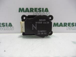 Gebruikte Kachelklep Motor Peugeot 307 SW (3H) 2.0 HDi 110 FAP Prijs € 20,00 Margeregeling aangeboden door Maresia Parts