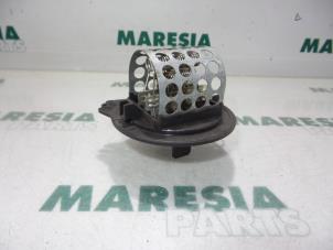 Gebruikte Kachel Weerstand Citroen Xsara (N1) 1.9D Prijs € 25,00 Margeregeling aangeboden door Maresia Parts