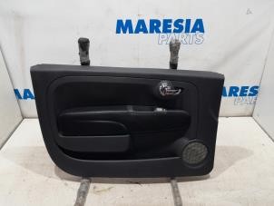 Gebruikte Deurbekleding 2Deurs links Fiat 500C (312) 1.2 69 Prijs € 75,00 Margeregeling aangeboden door Maresia Parts