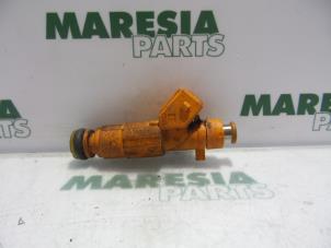Gebruikte Injector (benzine injectie) Alfa Romeo 145 (930A) 1.6 Twin Spark 16V Prijs € 25,00 Margeregeling aangeboden door Maresia Parts