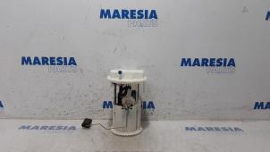 Gebruikte Brandstofpomp Elektrisch Citroen C2 (JM) 1.1 Entreprise Prijs € 25,00 Margeregeling aangeboden door Maresia Parts