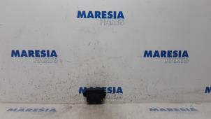 Gebruikte PDC Module Fiat 500C (312) 1.2 69 Prijs € 50,00 Margeregeling aangeboden door Maresia Parts