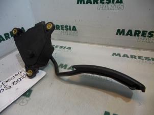 Gebruikte Gaspedaalpositie Sensor Renault Megane II (BM/CM) 1.5 dCi 80 Prijs € 35,00 Margeregeling aangeboden door Maresia Parts