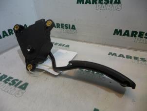 Gebruikte Gaspedaalpositie Sensor Renault Megane II Grandtour (KM) 1.6 16V Prijs € 35,00 Margeregeling aangeboden door Maresia Parts