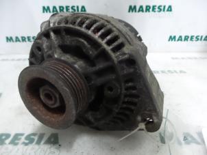 Gebruikte Alternator Alfa Romeo 145 (930A) 1.4 ie Prijs € 35,00 Margeregeling aangeboden door Maresia Parts