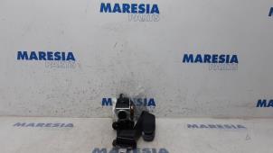 Gebruikte Veiligheidsgordel rechts-achter Citroen C4 Grand Picasso (UA) 1.6 HDiF 16V 110 Prijs € 50,00 Margeregeling aangeboden door Maresia Parts