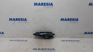 Gebruikte Portiergreep 4Deurs rechts-achter Citroen C4 Grand Picasso (UA) 1.6 HDiF 16V 110 Prijs € 40,00 Margeregeling aangeboden door Maresia Parts