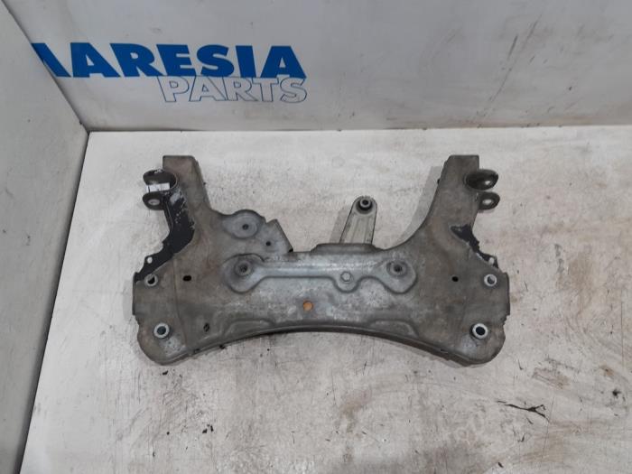 Gebruikte Subframe Renault Kangoo Express (FW) 1.5 dCi 90 FAP Prijs € 90,75 Inclusief btw aangeboden door Maresia Parts