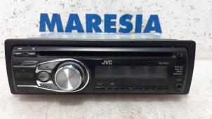 Gebruikte Radio CD Speler Fiat Doblo Cargo (263) 1.3 MJ 16V Euro 4 Prijs € 60,50 Inclusief btw aangeboden door Maresia Parts