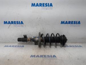 Gebruikte Mac Phersonpoot rechts-voor Citroen C3 (SC) 1.6 HDi 92 Prijs € 40,00 Margeregeling aangeboden door Maresia Parts