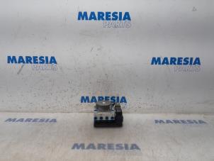 Gebruikte ABS Pomp Citroen C3 (SC) 1.6 HDi 92 Prijs € 119,95 Margeregeling aangeboden door Maresia Parts