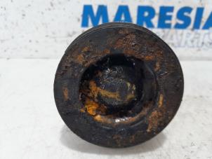 Gebruikte Zuiger Renault Kadjar (RFEH) 1.5 dCi DPF Prijs € 75,00 Margeregeling aangeboden door Maresia Parts