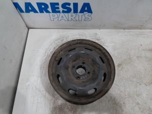Gebruikte Velg Peugeot Partner (GC/GF/GG/GJ/GK) 1.6 HDI 75 16V Prijs € 24,20 Inclusief btw aangeboden door Maresia Parts