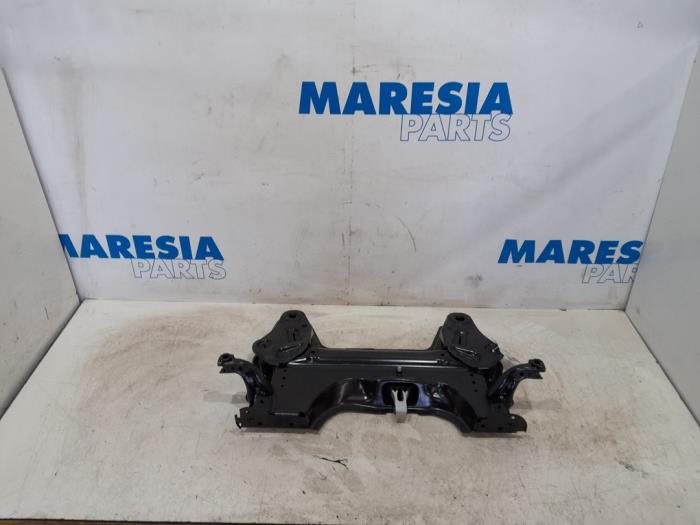 Gebruikte Subframe Peugeot 208 II (UB/UH/UP) 1.2 Vti 12V PureTech 100 Prijs € 210,00 Margeregeling aangeboden door Maresia Parts