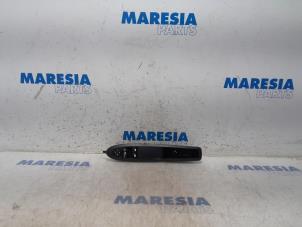 Gebruikte Combischakelaar ramen Citroen DS3 Cabrio (SB) 1.6 16V VTS THP Prijs € 30,00 Margeregeling aangeboden door Maresia Parts