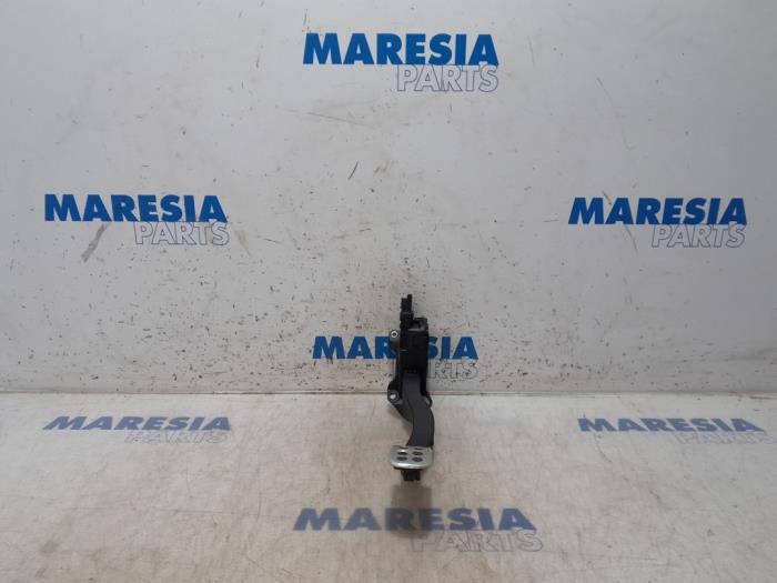 Gebruikte Gaspedaalpositie Sensor Citroen DS3 Cabrio (SB) 1.6 16V VTS THP Prijs € 40,00 Margeregeling aangeboden door Maresia Parts