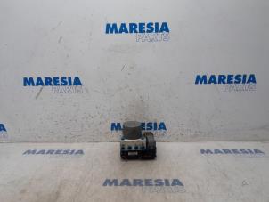 Gebruikte ABS Pomp Peugeot Partner (GC/GF/GG/GJ/GK) 1.6 HDI 75 16V Prijs € 254,10 Inclusief btw aangeboden door Maresia Parts