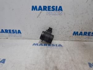 Gebruikte Luchthoeveelheidsmeter Fiat Doblo Cargo (263) 1.3 MJ 16V Euro 4 Prijs € 78,65 Inclusief btw aangeboden door Maresia Parts